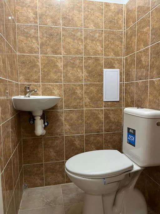 Bada Bing Plaza Appartement Bratislava Buitenkant foto